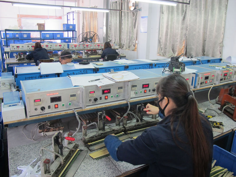 Shenzhen Hwalon Electronic Co., Ltd. lini produksi pabrikan