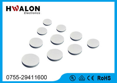 Warna Putih Kecil PTC Keramik Heater Elemen 12 - 24 Tegangan Rectangle Chip